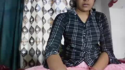 lola online show from 12.15.24
