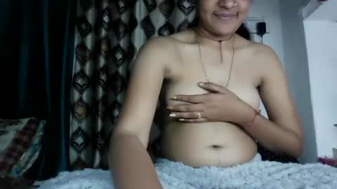 lola online show from 02.15.25