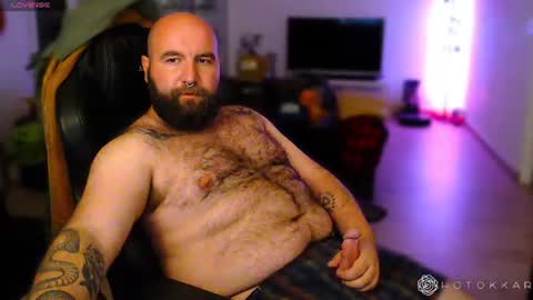 Snapshot of hotokar chatting on 06.19.26 Hotokkar online show from 06.19.26