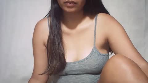 Snapshot of hotpink4u04 chatting on 10.24.25 hotpink4u04 online show from 10.24.25