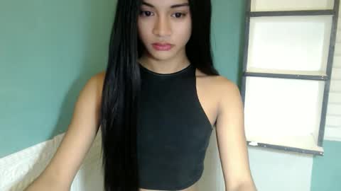 Snapshot of hotsexyaveryxx chatting on 09.10.25 Suzete online show from 09.10.25