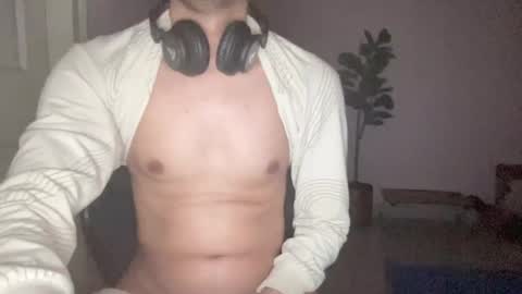 Snapshot of hotsexythighs chatting on 09.17.25 Jack online show from 09.17.25