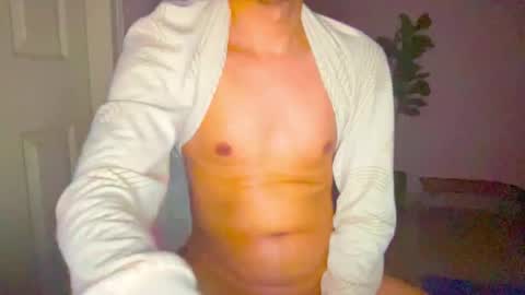 Snapshot of hotsexythighs chatting on 11.08.25 Jack online show from 11.08.25