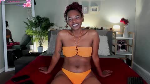 Hot Stella online show from 10.09.25