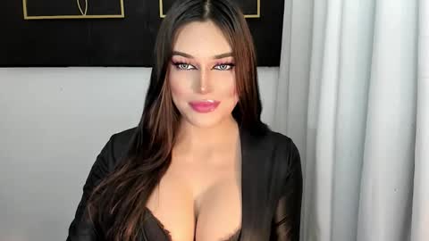 Snapshot of hotstellacumxxx chatting on 09.22.25 STELLA online show from 09.22.25