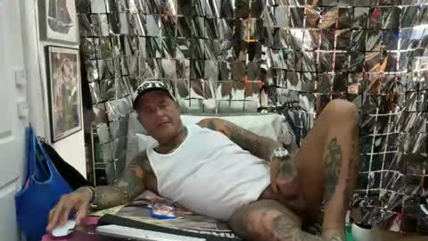 hotstuff775616 online show from 04.06.26