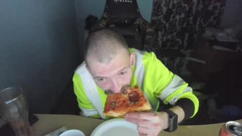 hot online show from 03.12.25