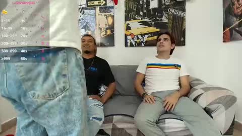 Snapshot of hott_asses chatting on 12.07.24 hott_asses online show from 12.07.24