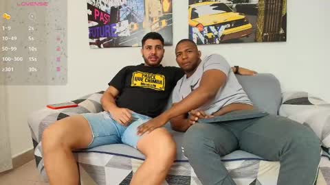 Snapshot of hott_asses chatting on 12.28.24 hott_asses online show from 12.28.24