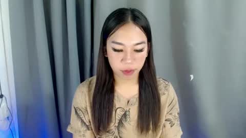 Snapshot of hott_cumforyou chatting on 03.10.25 jelaigrande  online show from 03.10.25