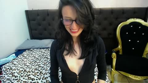 HottCandy21 online show from 12.27.24