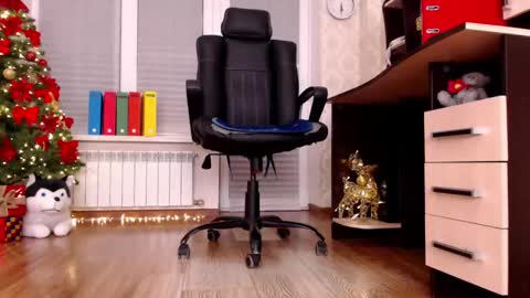 CassieAndDonald online show from 12.30.24