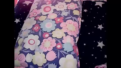 Snapshot of hottie_asianbabe chatting on 10.31.25 Leen online show from 10.31.25