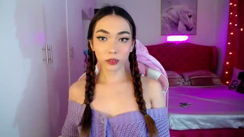 LEXIE- dont forget to give me thumbs up online show from 12.09.24