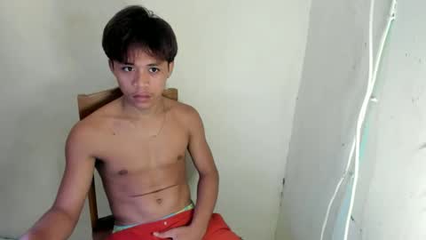 hottie_migs online show from 04.15.26