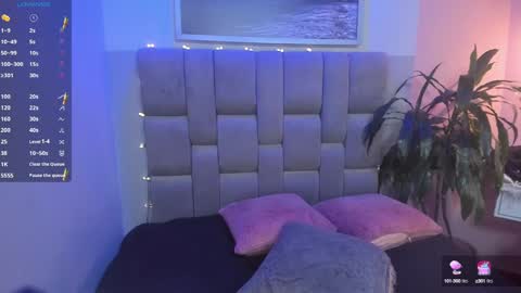Snapshot of hottie_mine_ chatting on 02.05.25 2pm - 9pm GMT-5 online show from 02.05.25