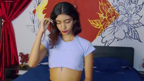 Snapshot of hottie_veronica chatting on 05.11.26 Veronica independent model online show from 05.11.26
