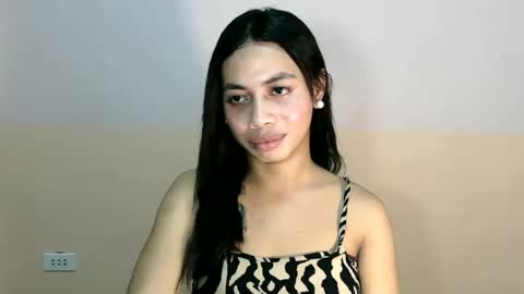 Snapshot of hottiescummerx chatting on 12.01.24 N I C A online show from 12.01.24