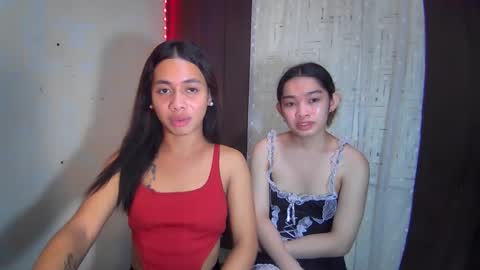 Snapshot of hottiescummerx chatting on 12.06.24 N I C A online show from 12.06.24