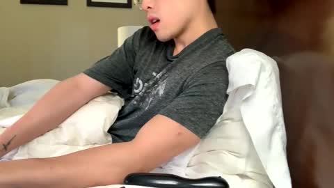 Snapshot of hottiewithabody101 chatting on 10.21.25 hottiewithabody101 online show from 10.21.25