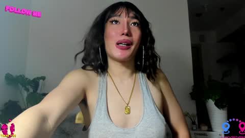 crishinahotty online show from 02.06.25
