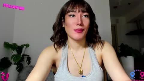 crishinahotty online show from 02.22.25