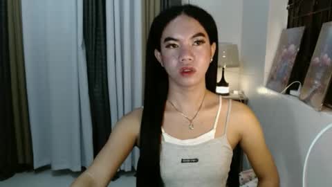 Snapshot of hottyshedah_0209 chatting on 02.04.26 THALIE online show from 02.04.26