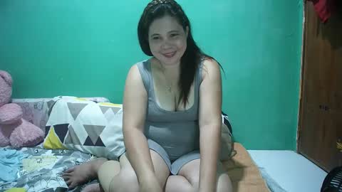 Snapshot of hotwetmommaxxx chatting on 01.11.25 hotwetmommaxxx online show from 01.11.25