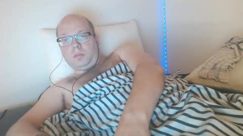 Snapshot of hoyboydkk chatting on 10.14.25 Christian online show from 10.14.25