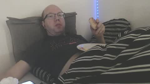 Snapshot of hoyboydkk chatting on 10.26.25 Christian online show from 10.26.25