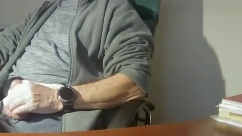 Snapshot of hpeter111 chatting on 12.23.24 Peter online show from 12.23.24