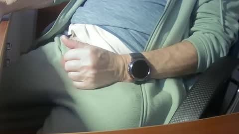 Snapshot of hpeter111 chatting on 01.14.25 Peter online show from 01.14.25