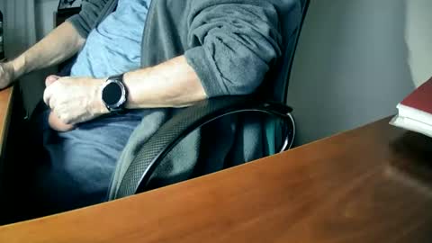 Snapshot of hpeter111 chatting on 02.25.25 Peter online show from 02.25.25