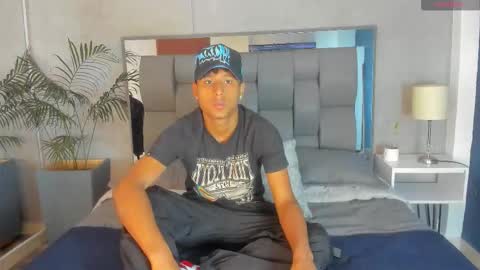 Snapshot of hudson_beasley chatting on 10.22.25 Hudson Beasley online show from 10.22.25