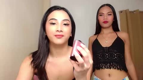 Snapshot of hugeasiancockandrea chatting on 12.01.24 drea online show from 12.01.24