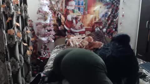 Snapshot of hugeassdevil chatting on 01.15.25 hugeassdevil online show from 01.15.25