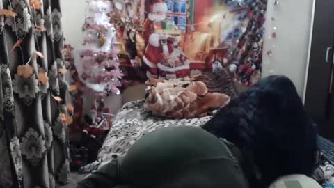 Snapshot of hugeassdevil chatting on 01.15.25 hugeassdevil online show from 01.15.25