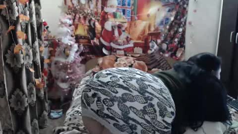 Snapshot of hugeassdevil chatting on 02.15.25 hugeassdevil online show from 02.15.25