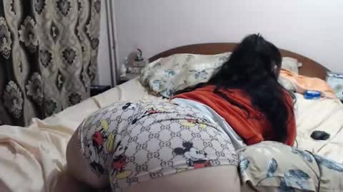 Snapshot of hugeassdevil chatting on 10.03.25 hugeassdevil online show from 10.03.25