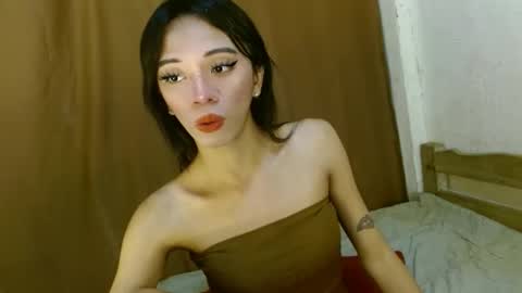 Snapshot of hugecock_caraxx chatting on 02.18.25 Cara online show from 02.18.25
