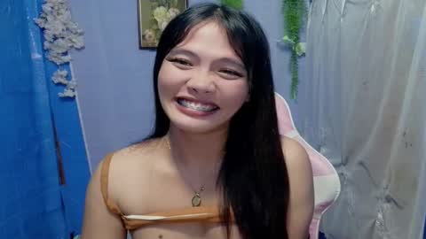 Snapshot of hugecock_elie chatting on 02.08.26 Elie online show from 02.08.26