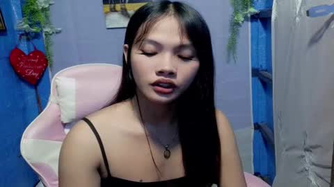 Snapshot of hugecock_elie chatting on 03.03.26 Elie online show from 03.03.26