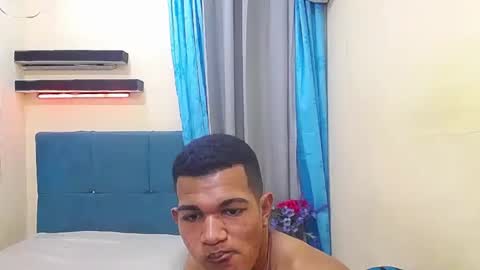 pablo  ubeer bigcock sexy twinks hot online show from 11.10.25