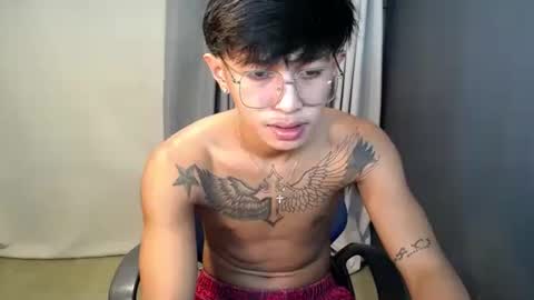 Snapshot of hugecockchristian chatting on 09.13.25 hugecockchristian online show from 09.13.25