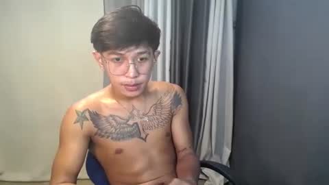 Snapshot of hugecockchristian chatting on 09.14.25 hugecockchristian online show from 09.14.25