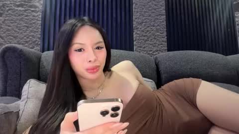 Snapshot of hugecockeightine chatting on 12.03.25 Tine Castillo online show from 12.03.25