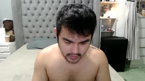 AJ online show from 12.05.25