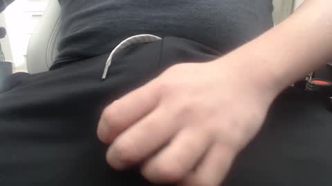 Snapshot of hugecockhandler24 chatting on 02.09.25 J online show from 02.09.25