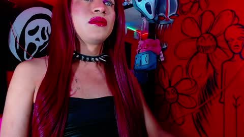 Snapshot of hugedaneska chatting on 04.08.26 Danezka online show from 04.08.26