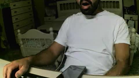 Snapshot of hugeveiny chatting on 11.06.25 hugeveiny online show from 11.06.25